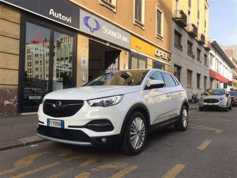 Opel Grandland X 1.5 diesel Ecotec Start&Stop aut. Innovation  del 2019 usata a Milano