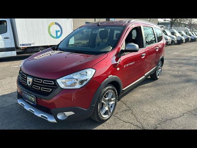 Dacia Lodgy Stepway 1.5 Blue dCi 8V 115CV 7 posti  del 2022 usata a Bologna