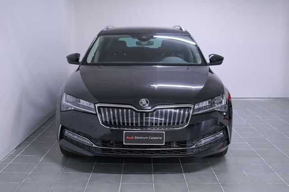 Skoda Superb Station Wagon usata a Catanzaro (2)