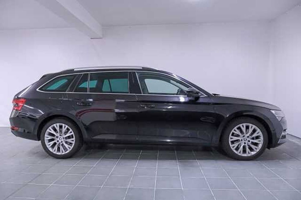 Skoda Superb Station Wagon usata a Catanzaro (3)