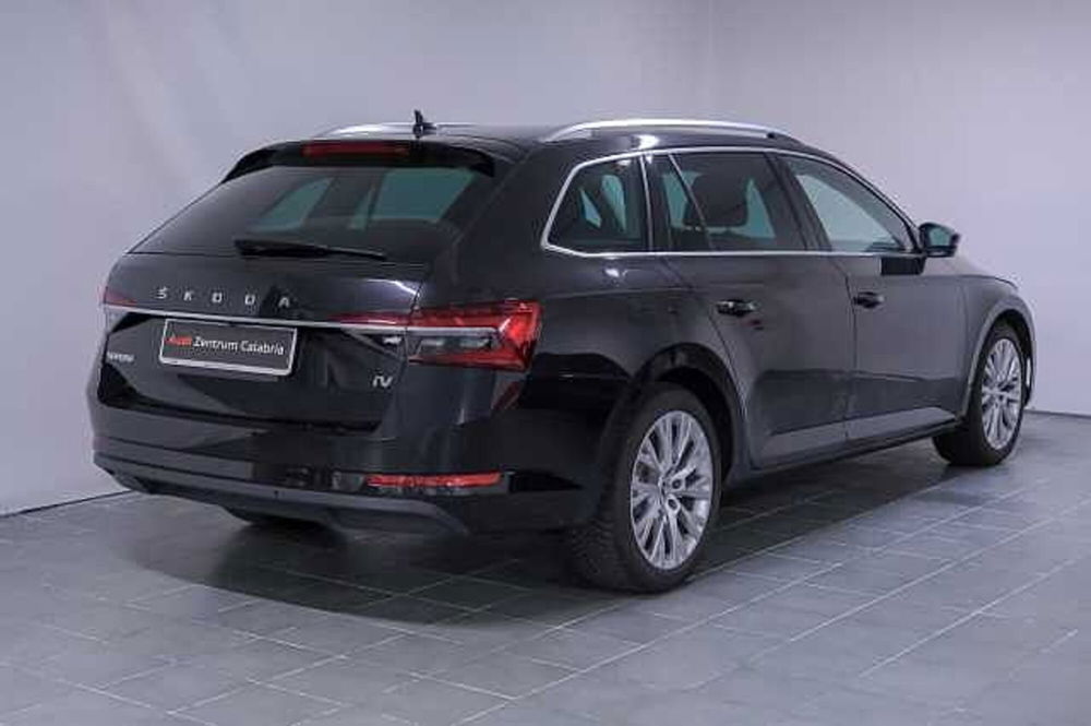 Skoda Superb Station Wagon usata a Catanzaro (4)