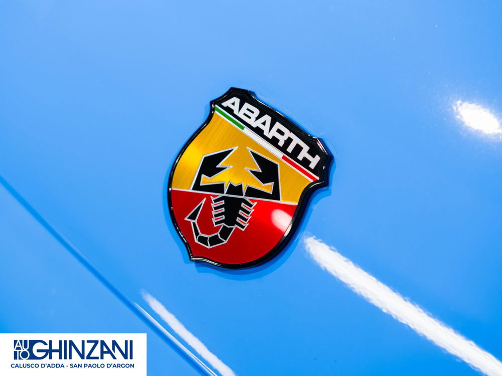 Abarth 500e nuova a Bergamo (17)