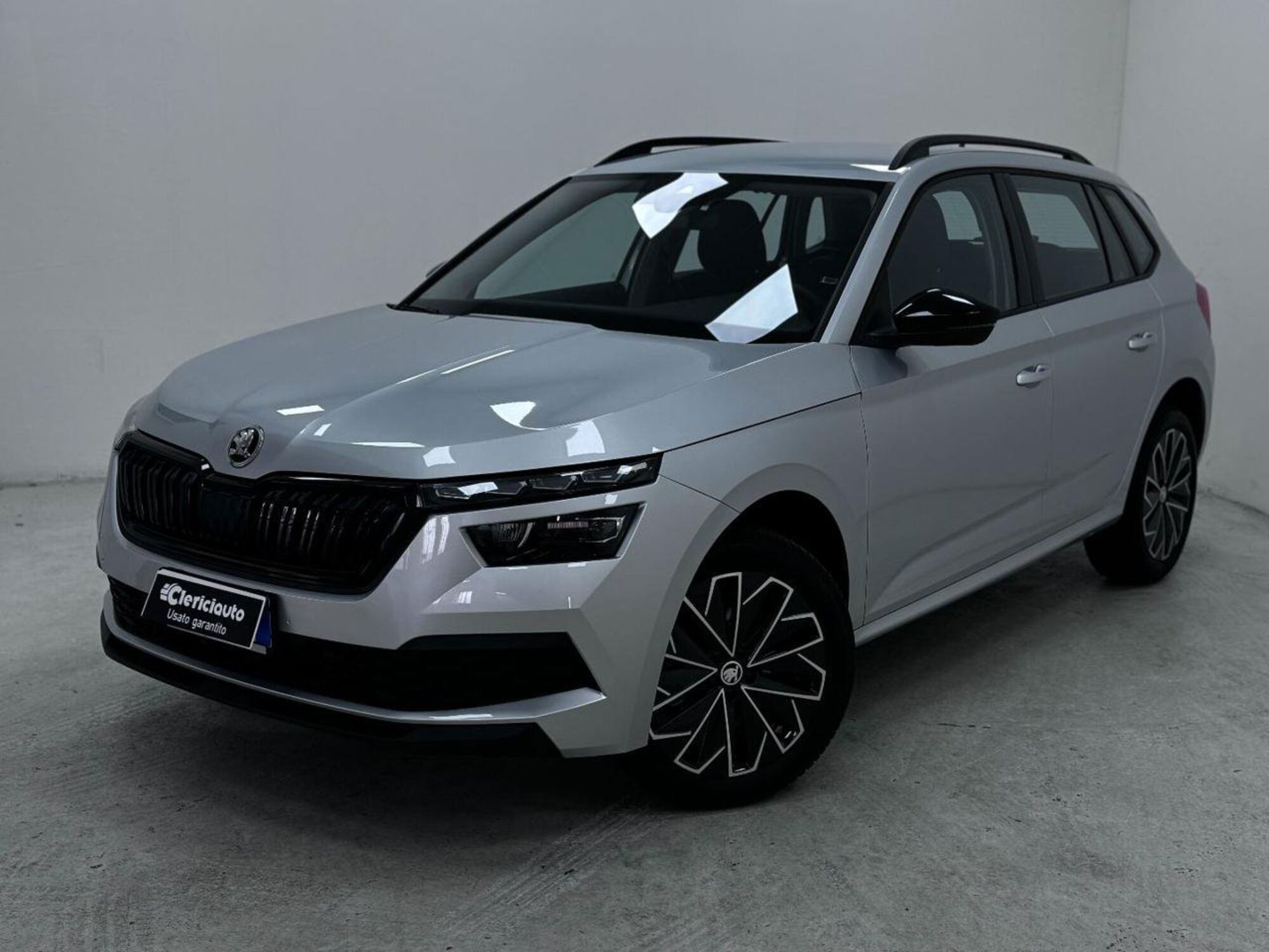 Skoda Kamiq 1.0 tsi Black Dots 95cv del 2023 usata a Lurate Caccivio