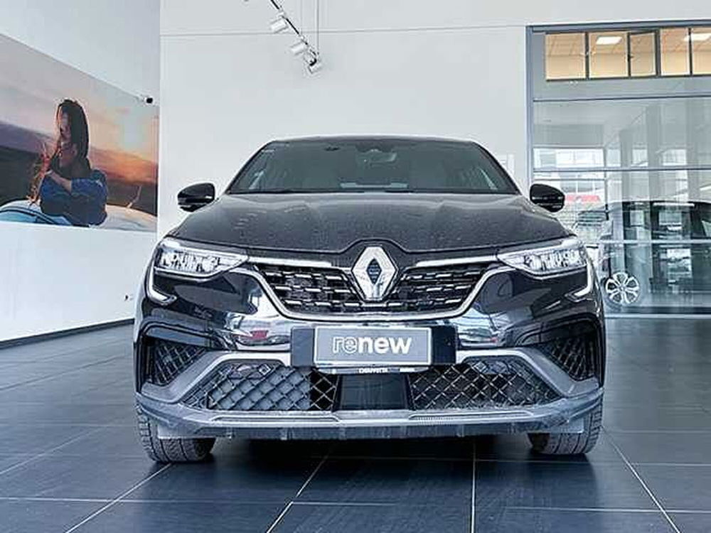 Renault Arkana E-Tech 145 CV R.S. Line  del 2021 usata a Rende (4)