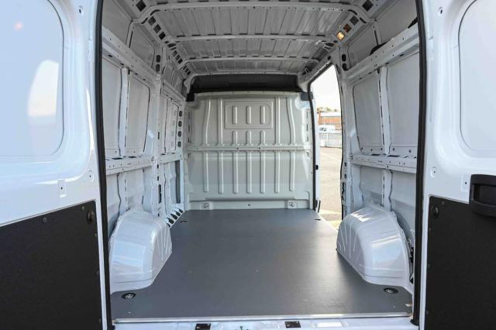 Fiat Ducato Furgone nuova a Torino (11)