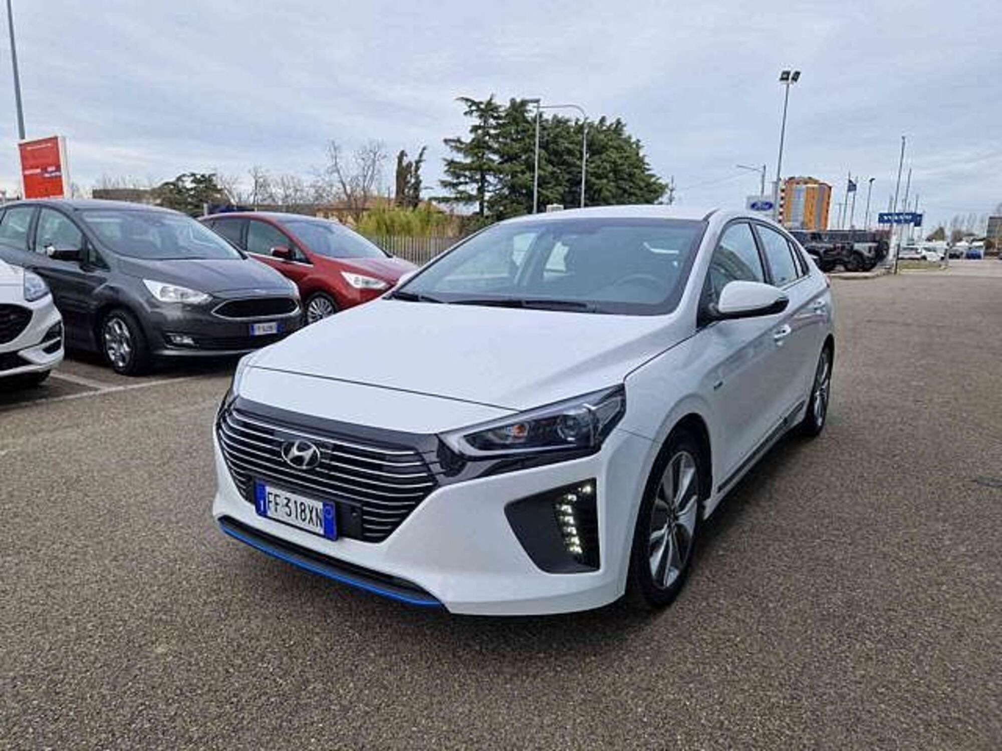 Hyundai Ioniq Hybrid DCT Style  del 2016 usata a Imola