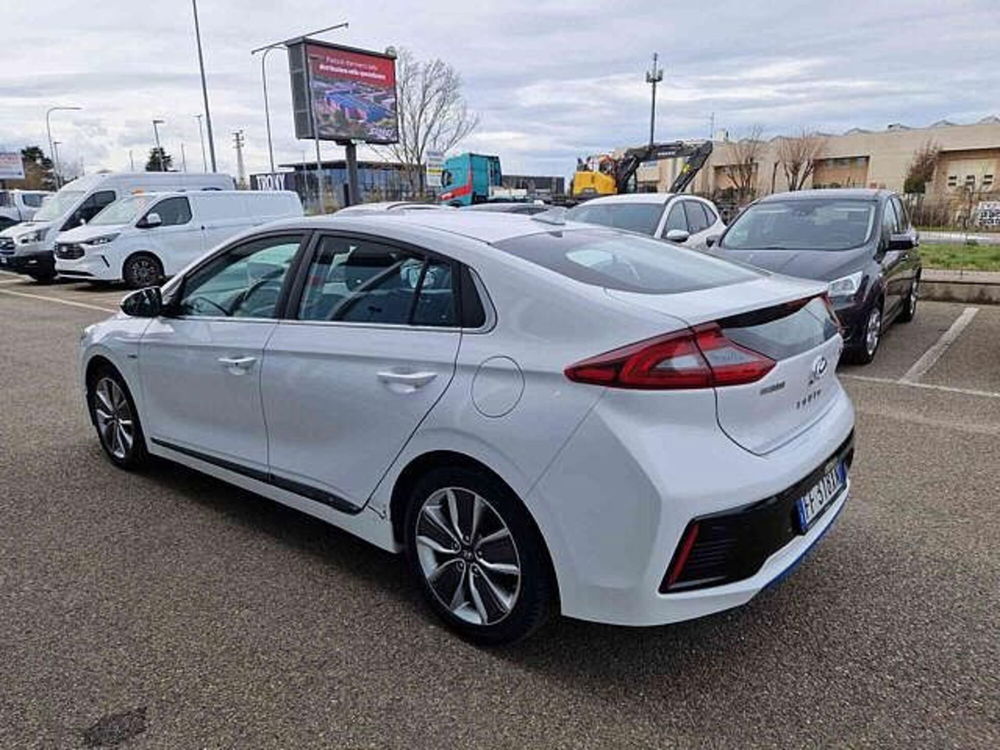 Hyundai Ioniq usata a Bologna (7)