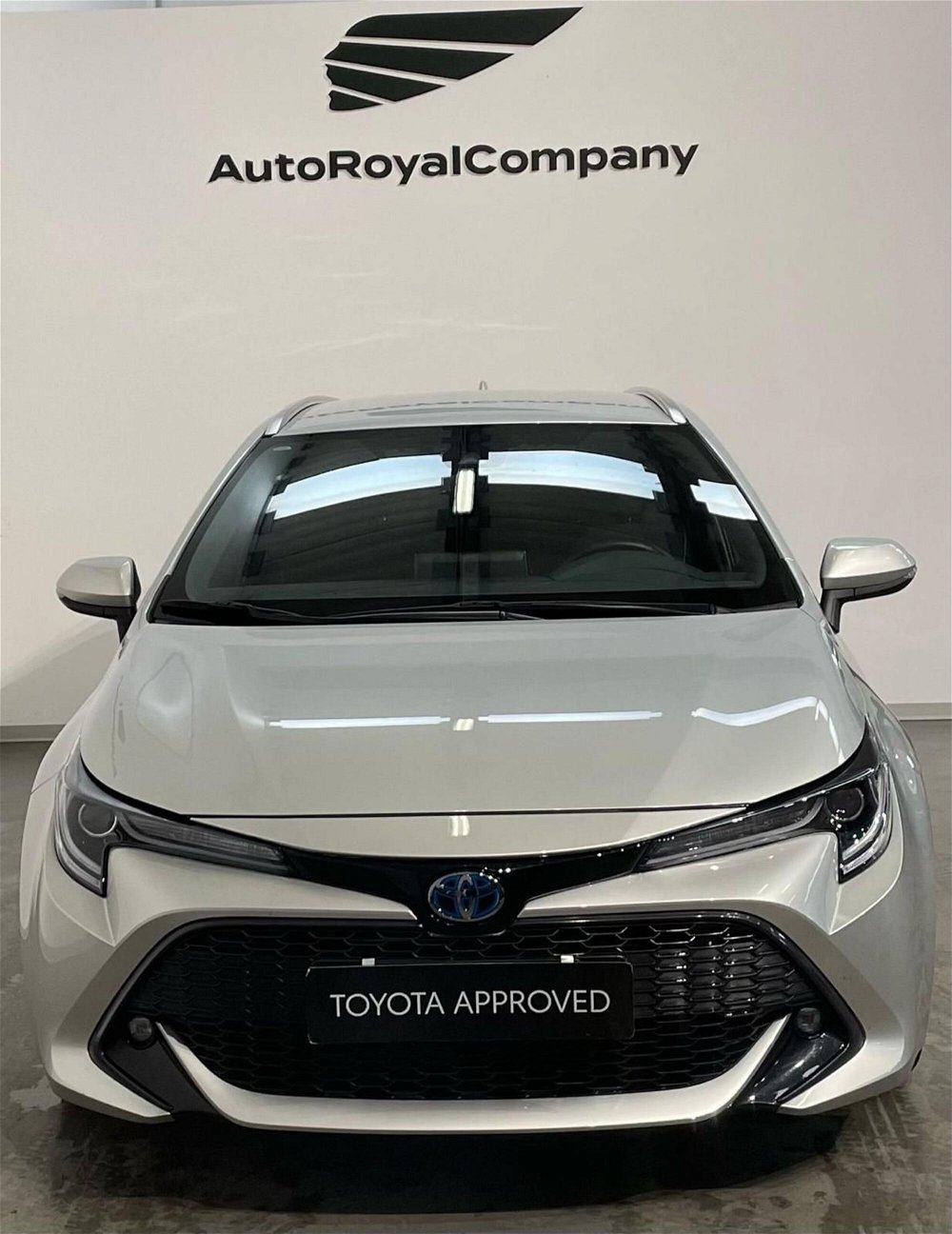 Toyota Corolla Touring Sports 2.0 Hybrid Style  del 2019 usata a Roma (5)