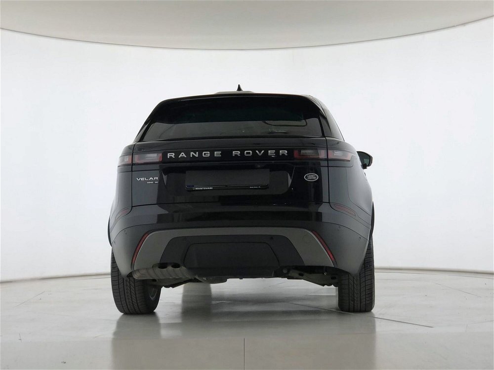 Land Rover Range Rover Velar 2.0D I4 240 CV R-Dynamic SE  del 2020 usata a Bastia Umbra (5)