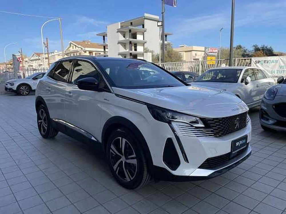 Peugeot 3008 nuova a Vibo Valentia (3)