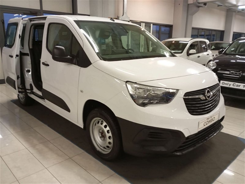 Opel Combo Life 1.5D 100 CV S&S Advance  nuova a Ferrara