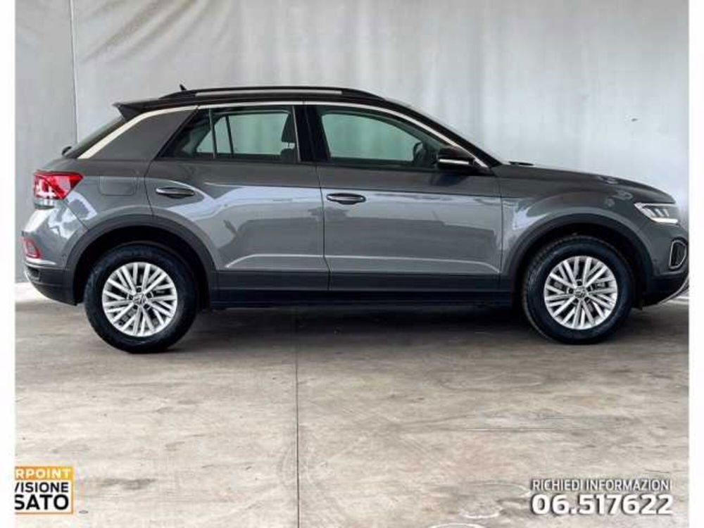 Volkswagen T-Roc 2.0 tdi Life 150cv dsg del 2022 usata a Roma (5)