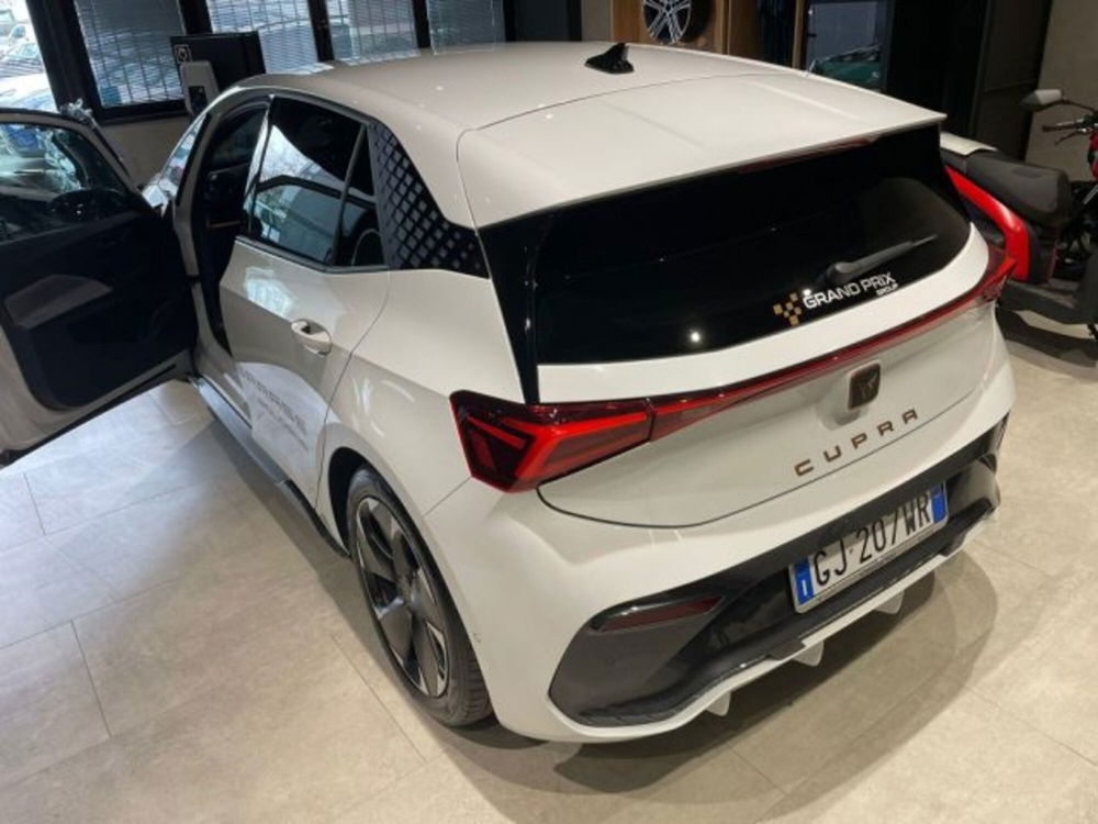 Cupra Born Born 58kWh 204CV del 2022 usata a Castenaso (5)