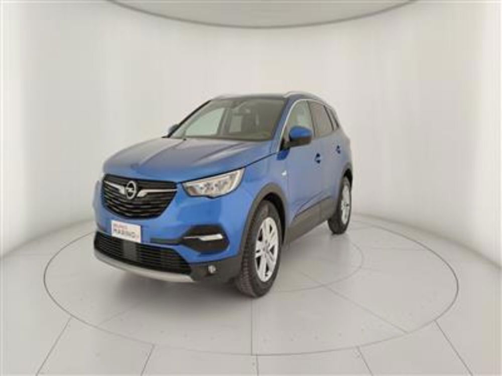 Opel Grandland X usata a Bari