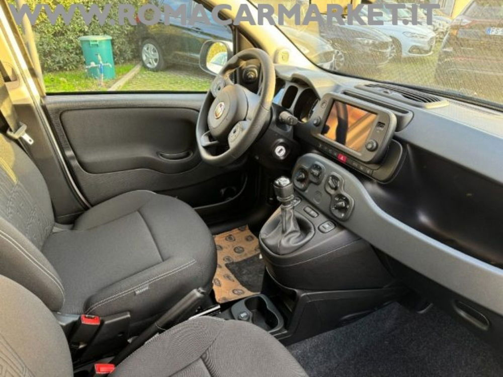 Fiat Panda Cross nuova a Roma (7)