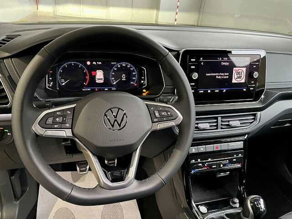 Volkswagen T-Cross nuova a Torino (13)