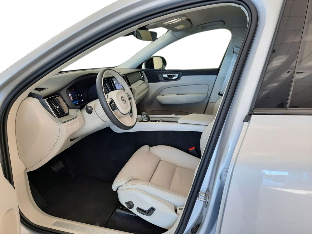 Volvo XC60 usata a Sassari (4)