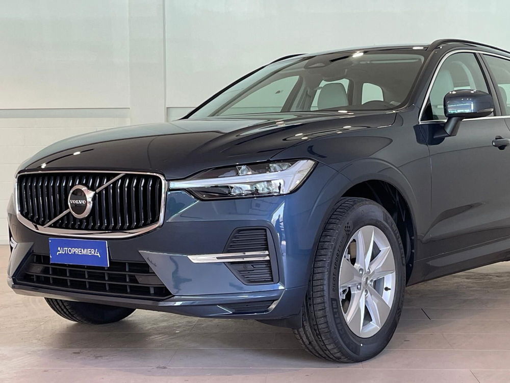 Volvo XC60 nuova a Como (2)