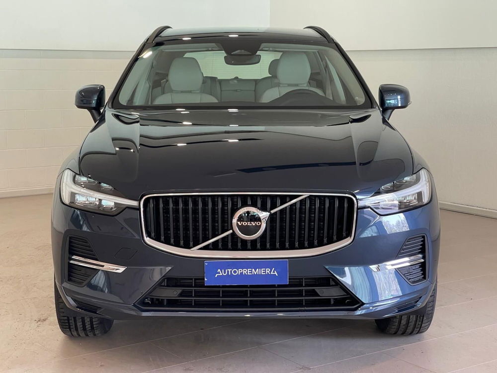 Volvo XC60 nuova a Como (4)