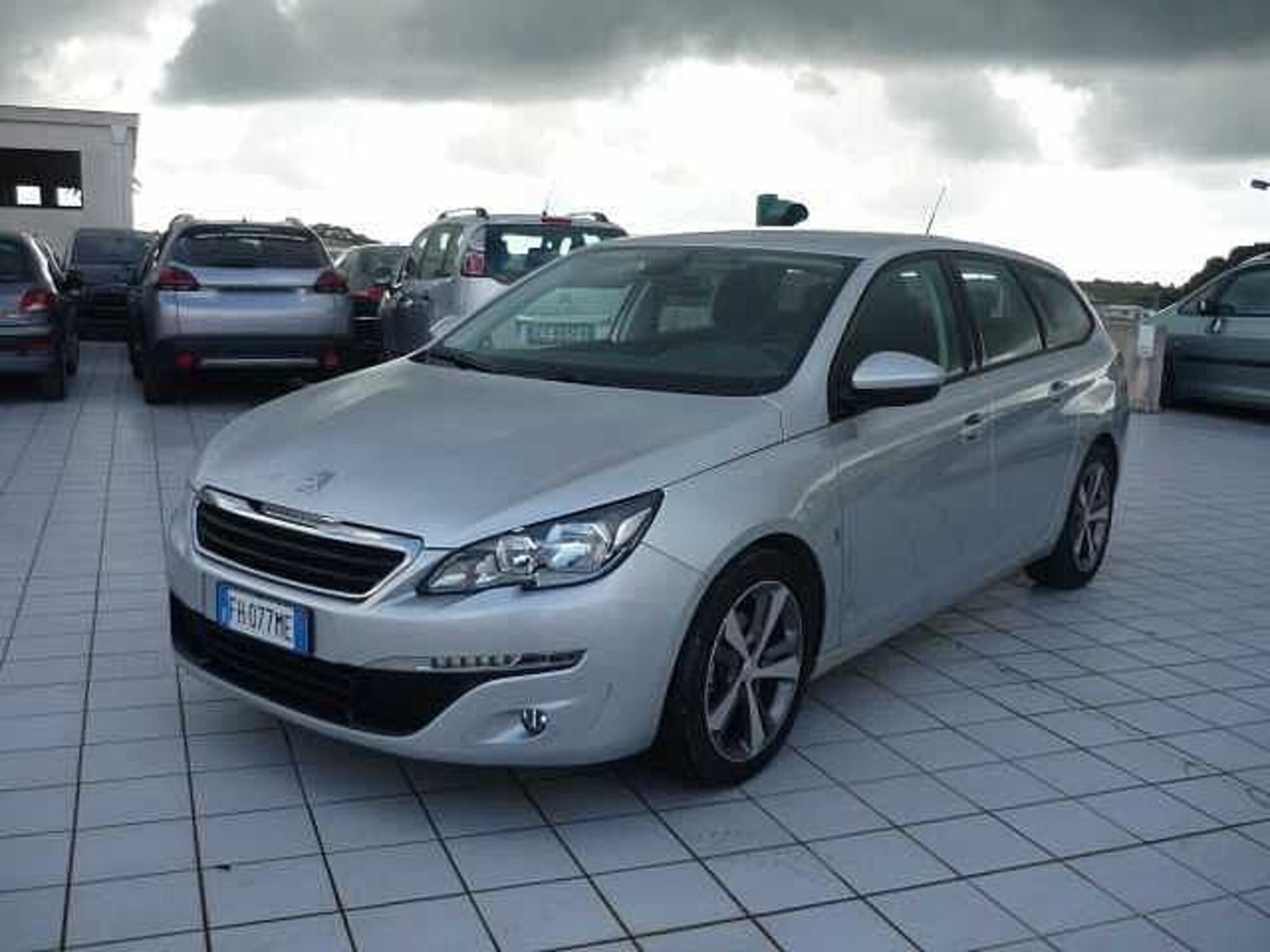 Peugeot 308 BlueHDi 120 S&amp;S Business  del 2017 usata a Ragusa