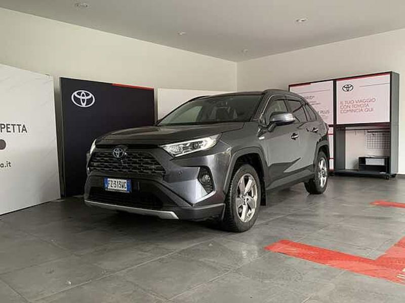 Toyota Rav4 HV (222CV) E-CVT AWD-i Adventure  del 2020 usata a Rende