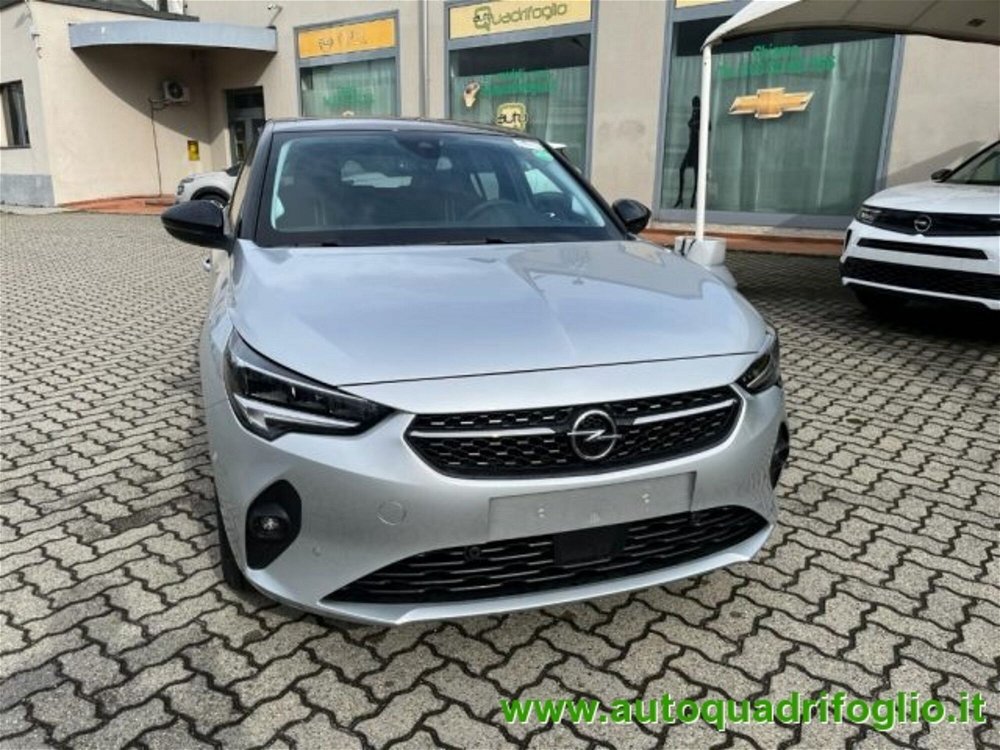Opel Corsa-e 5 porte Design & Tech nuova a Savona (3)