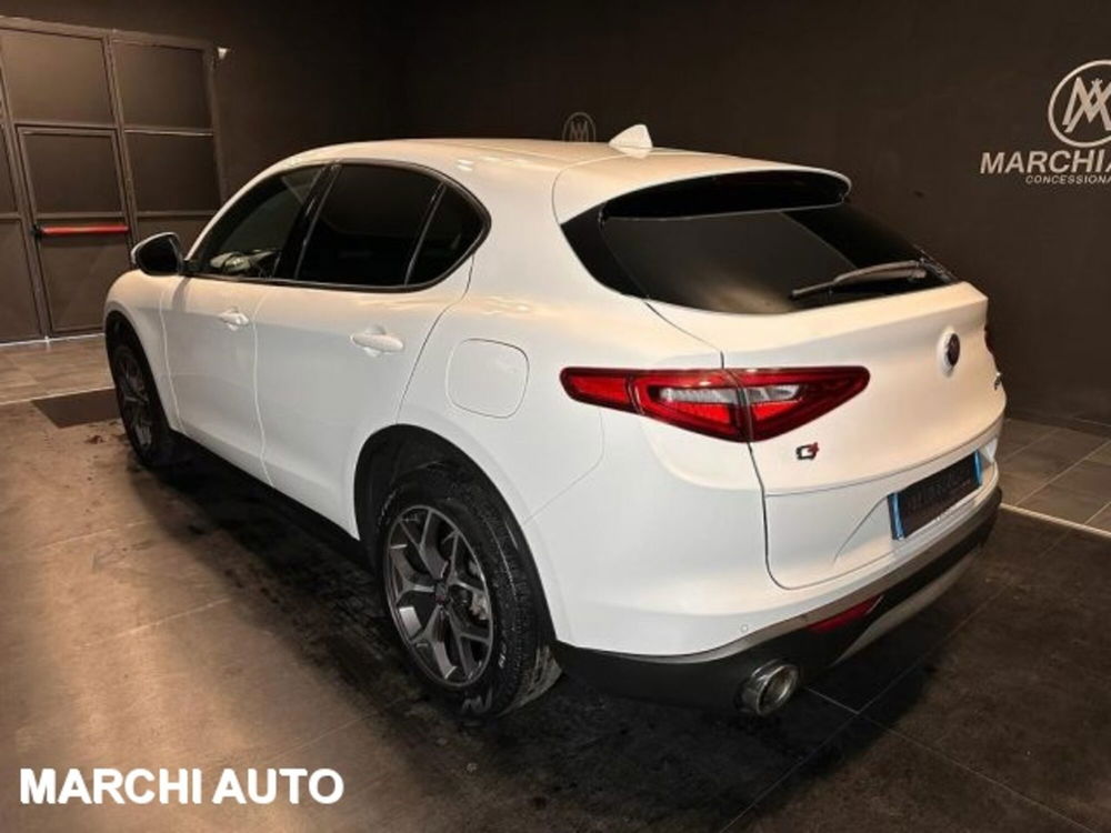 Alfa Romeo Stelvio usata a Perugia (7)