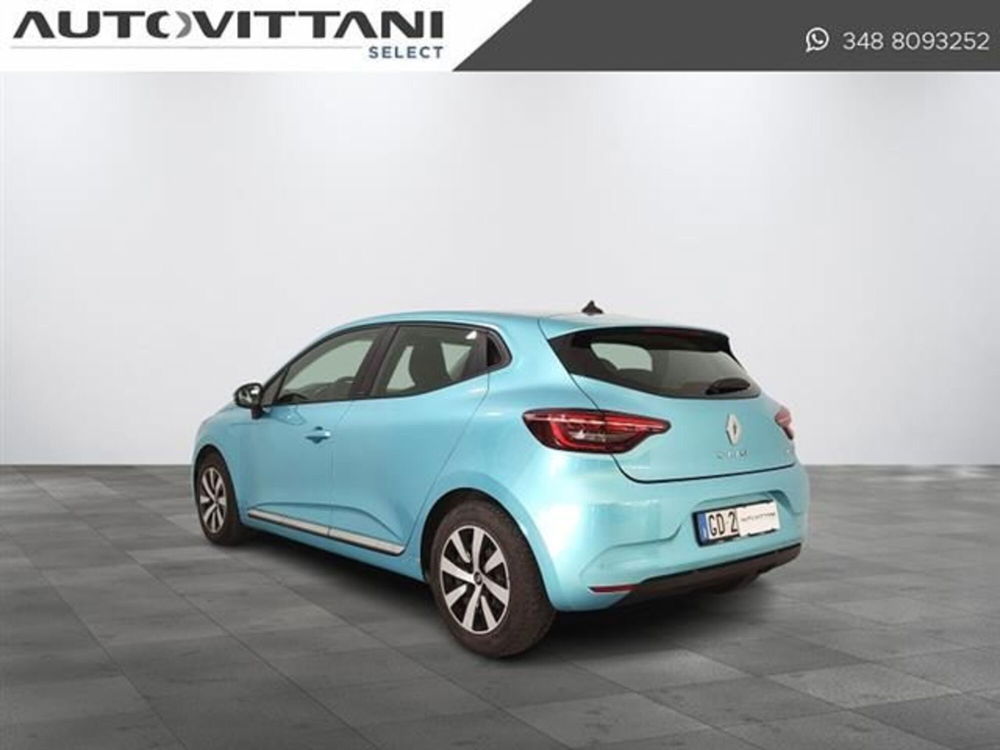 Renault Clio TCe 90 CV 5 porte Zen  del 2021 usata a Como (3)