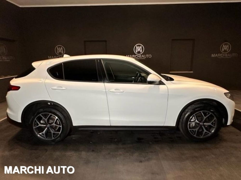 Alfa Romeo Stelvio usata a Perugia (4)