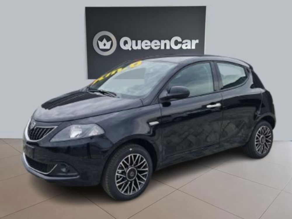 Lancia Ypsilon nuova a Torino