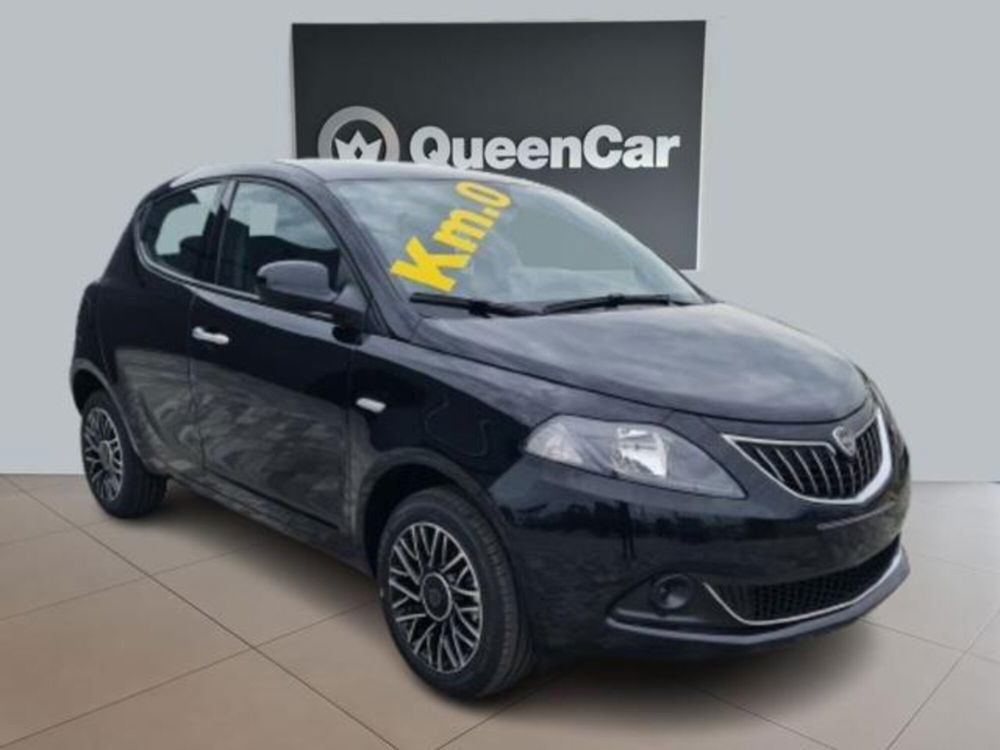 Lancia Ypsilon nuova a Torino (8)