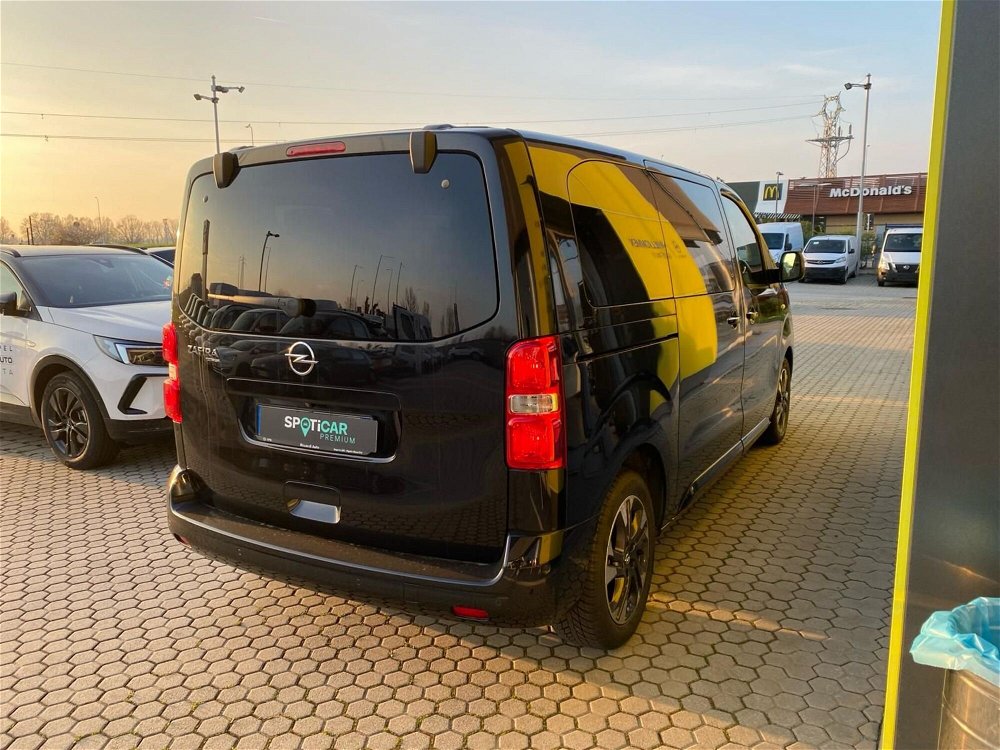 Opel Zafira Life Diesel 150CV Start&Stop Elegance M del 2021 usata a Magenta (4)