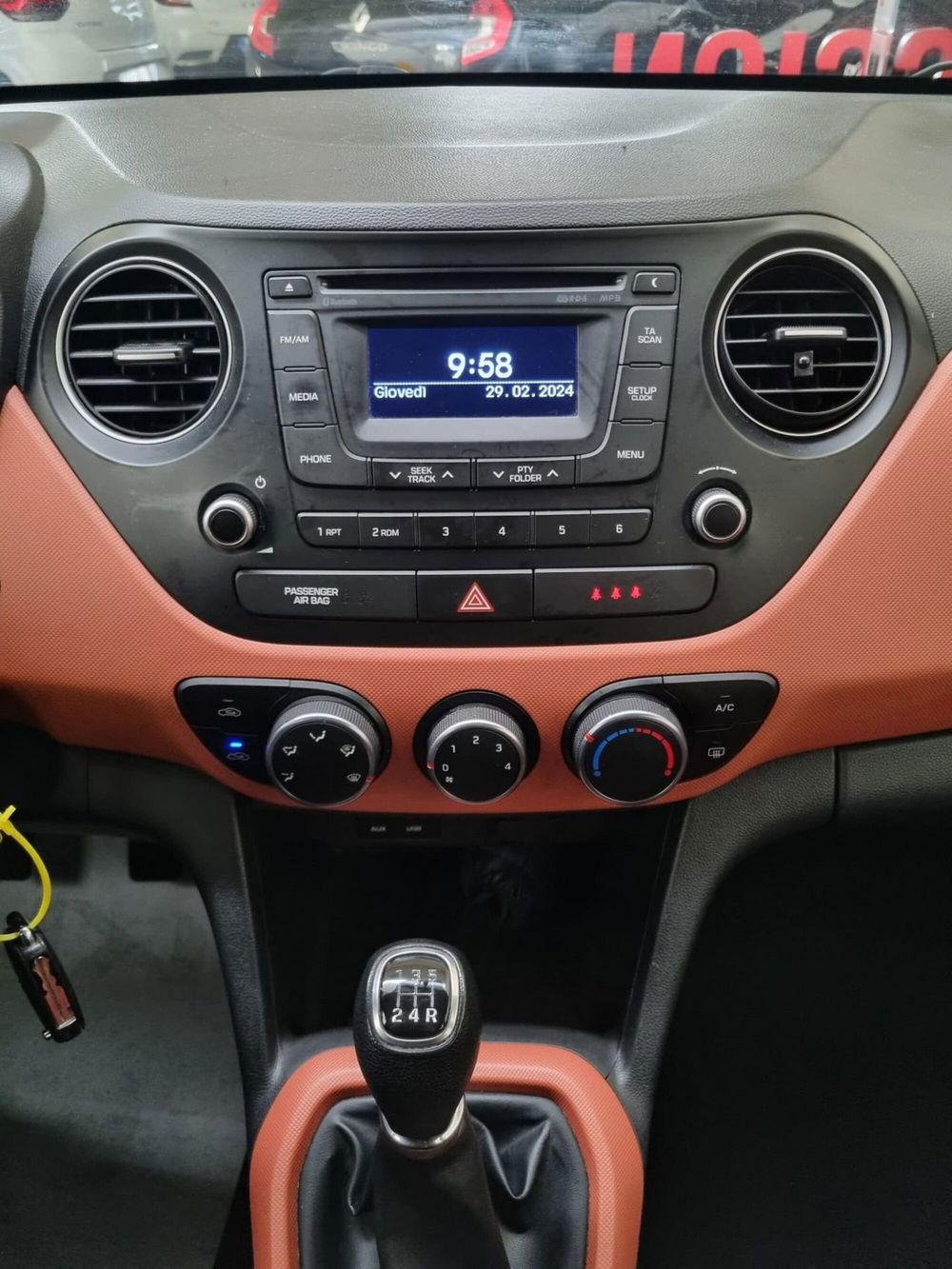 Hyundai i10 usata a Verona (10)