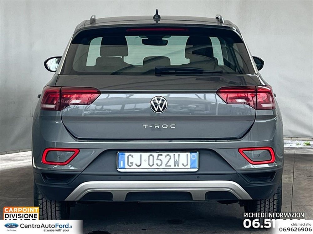 Volkswagen T-Roc 2.0 tdi Life 115cv del 2022 usata a Albano Laziale (4)