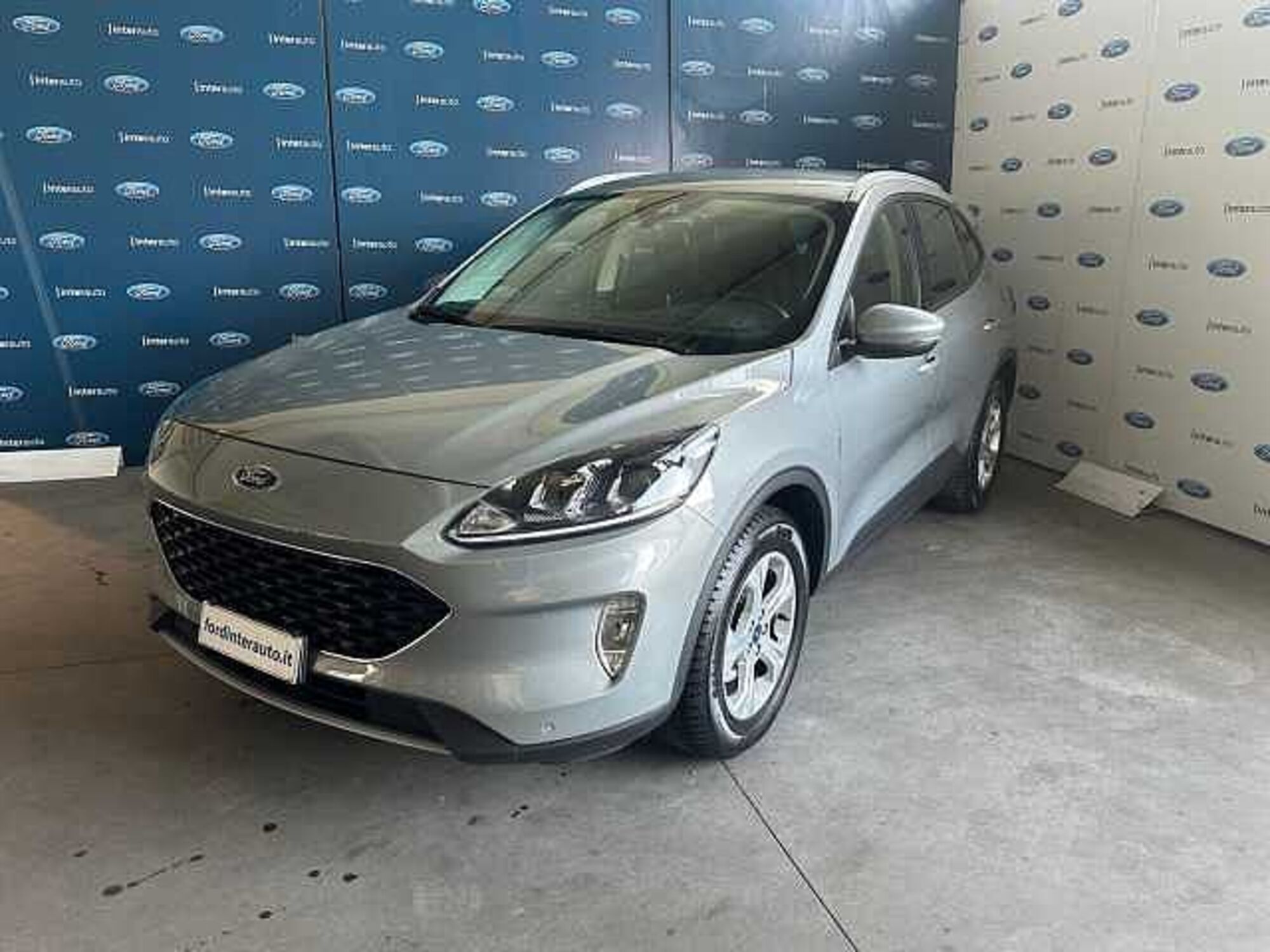 Ford Kuga 1.5 EcoBlue 120 CV 2WD Titanium  del 2021 usata a Melegnano