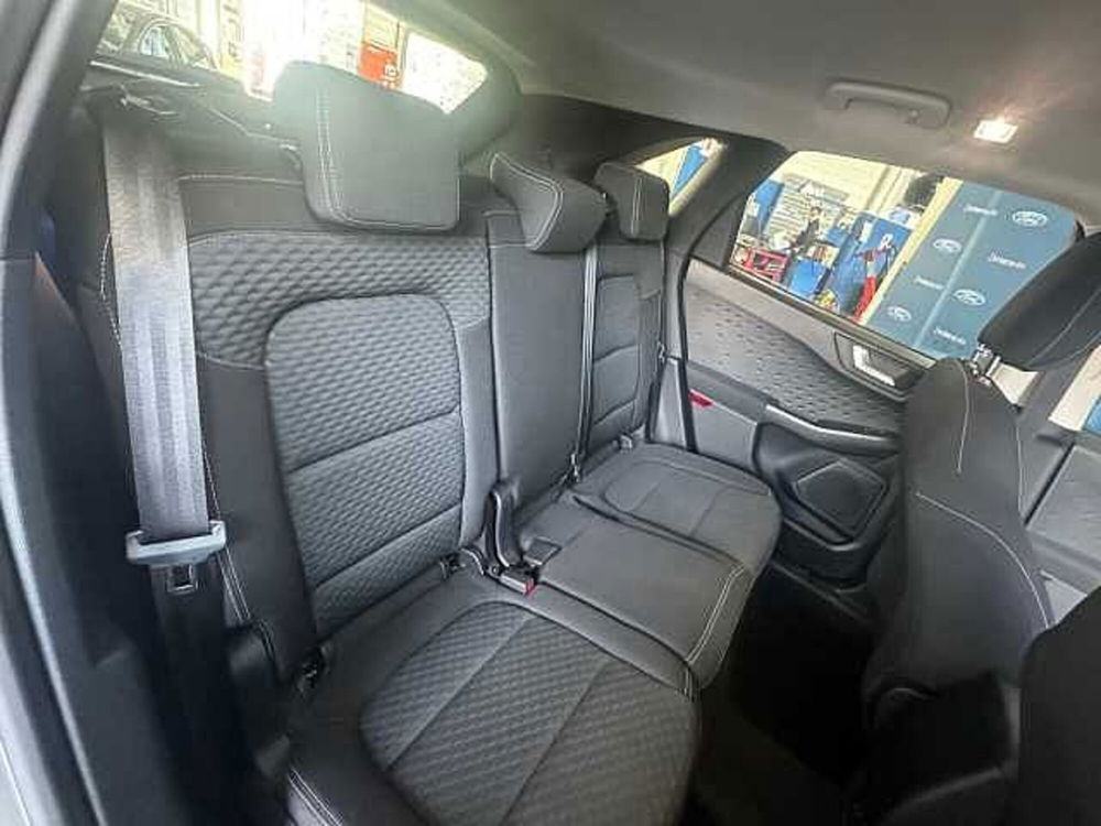 Ford Kuga usata a Milano (9)