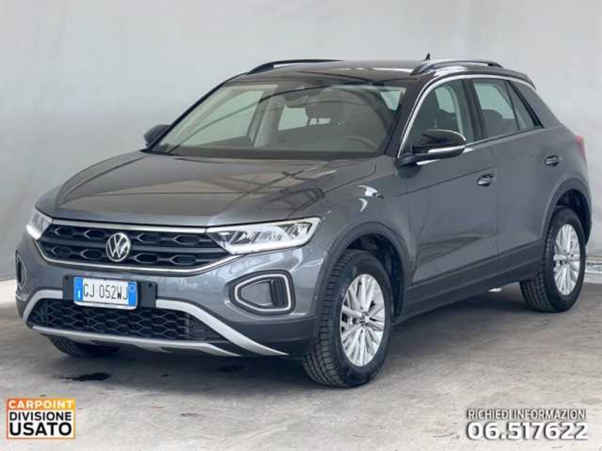 Volkswagen T-Roc 2.0 tdi Life 115cv del 2022 usata a Roma