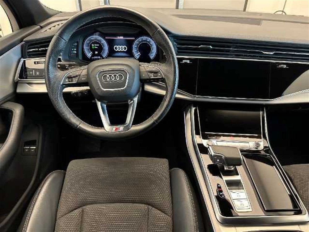 Audi Q7 55 TFSI e quattro tiptronic Sport  del 2020 usata a Pistoia (3)