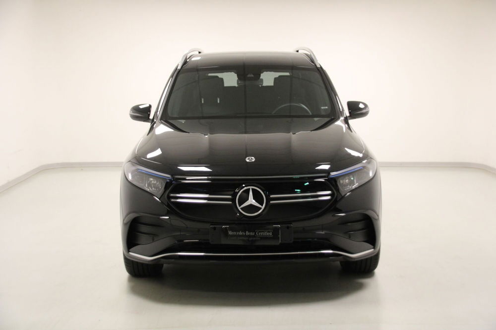 Mercedes-Benz EQB 250 Premium del 2023 usata a Milano (3)