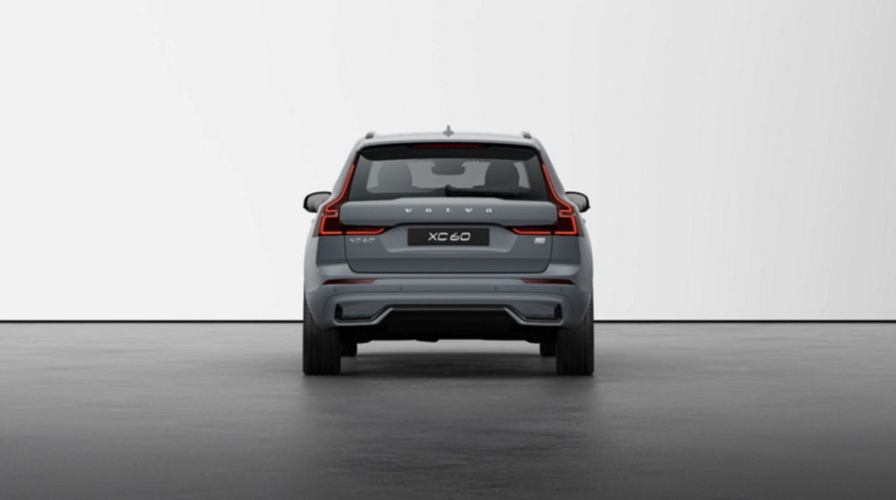 Volvo XC60 nuova a Como (3)