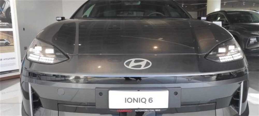 Hyundai Ioniq 6 77,4 kWh Evolution Tech Pack rwd nuova a Bari (3)