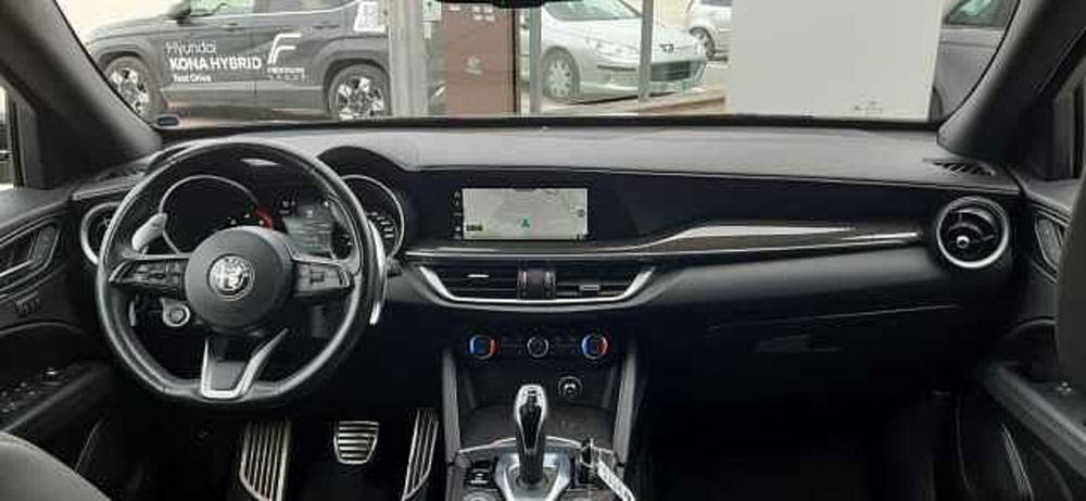 Alfa Romeo Stelvio usata a Ancona (17)