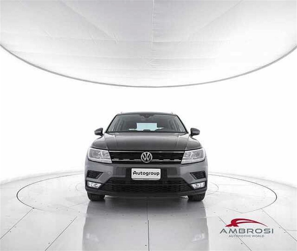 Volkswagen Tiguan 2.0 TDI SCR DSG 4MOTION Business BMT  del 2017 usata a Corciano (5)