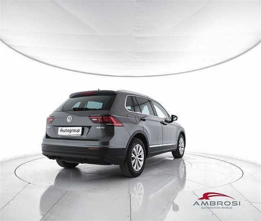 Volkswagen Tiguan Allspace 2.0 TDI SCR DSG Business BMT  del 2017 usata a Viterbo (3)