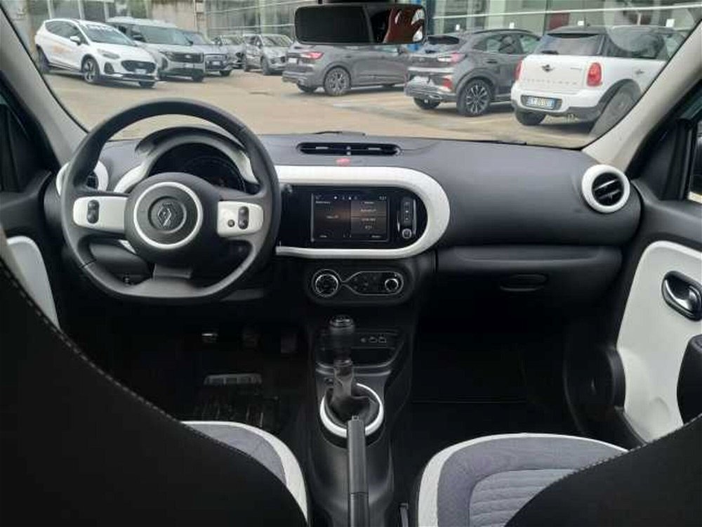 Renault Twingo 1.0 sce Equilibre 65cv nuova a Melito di Napoli (5)