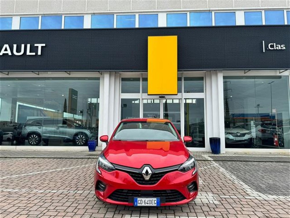 Renault Clio 1.0 tce Evolution Gpl 100cv del 2021 usata a Livorno (2)