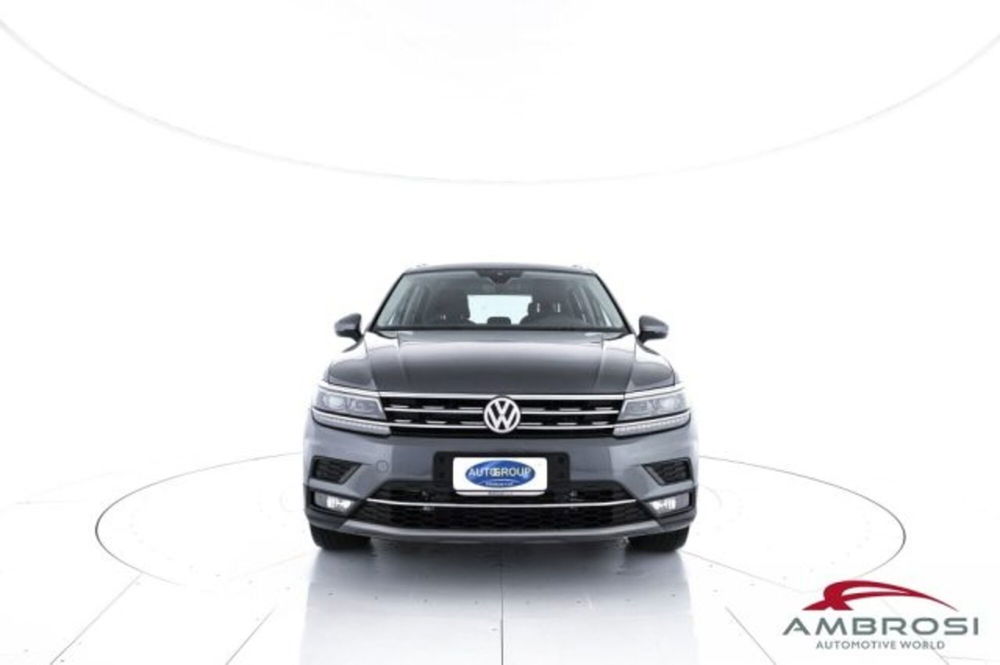 Volkswagen Tiguan 2.0 TDI 150CV 4MOTION DSG Sport & Style BMT del 2018 usata a Corciano (5)