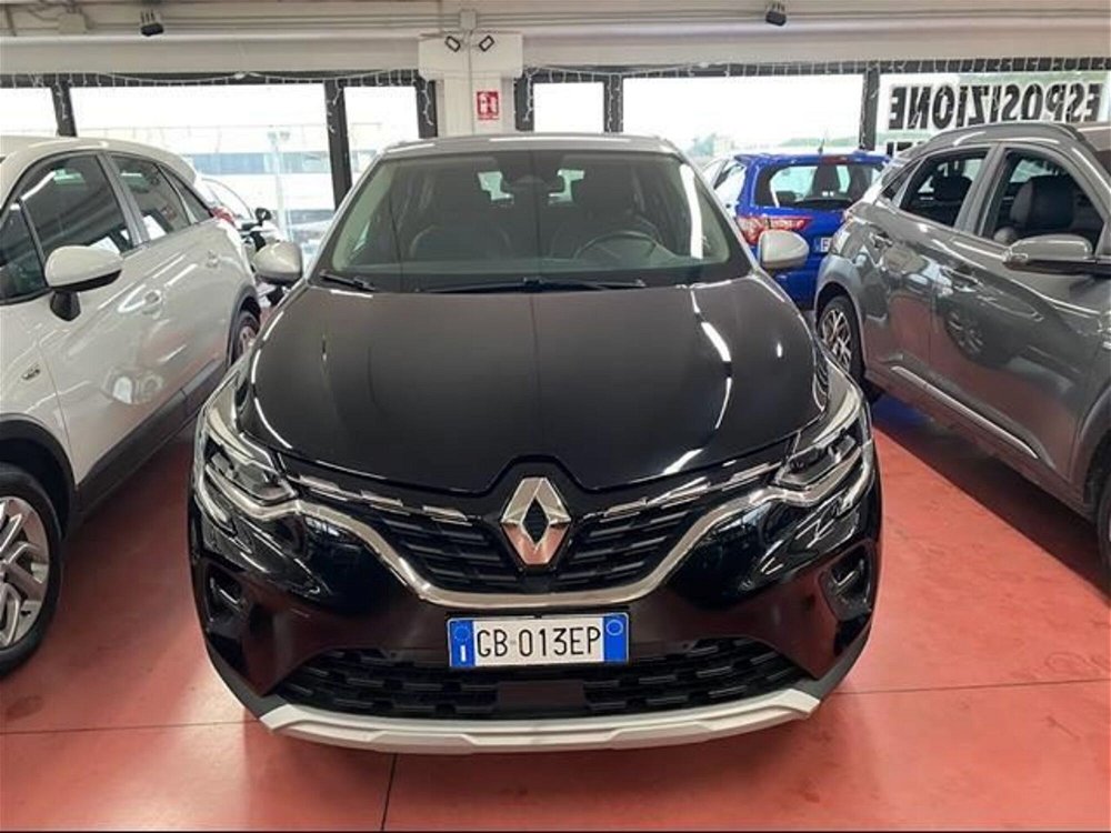 Renault Captur Blue dCi 115 CV Intens  del 2020 usata a Civitanova Marche (3)