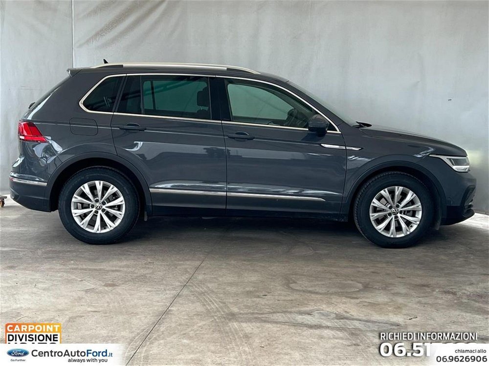 Volkswagen Tiguan 1.5 TSI ACT Life del 2021 usata a Albano Laziale (5)