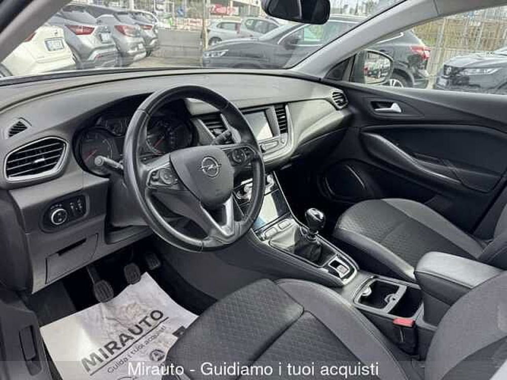 Opel Grandland X usata a Roma (10)